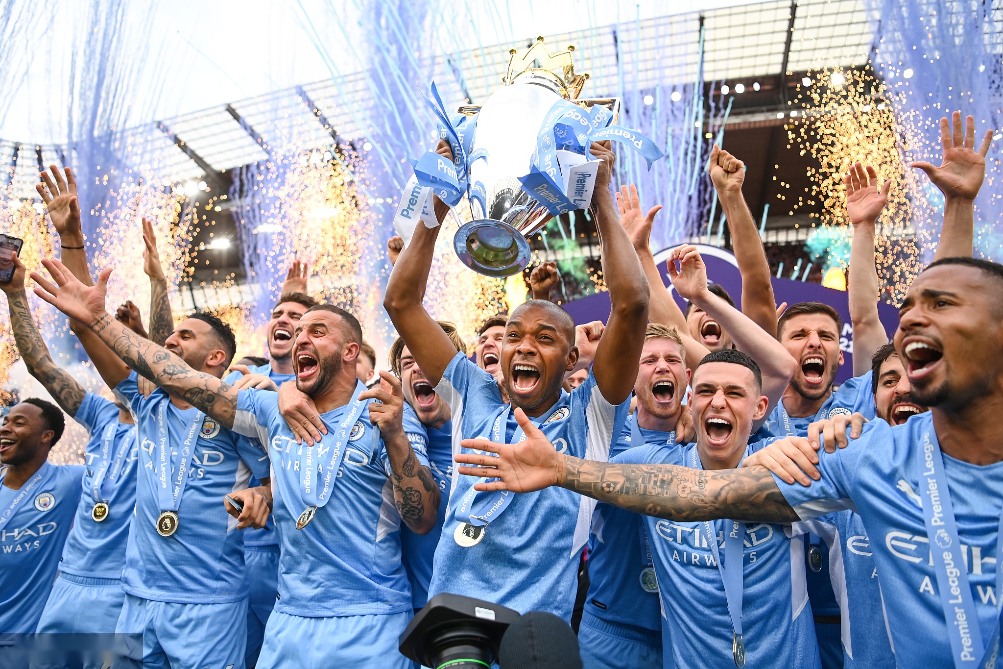 访影像与训 访影像与训